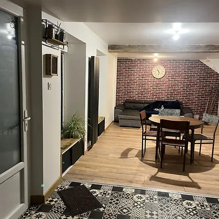 Maison 2 Apartment