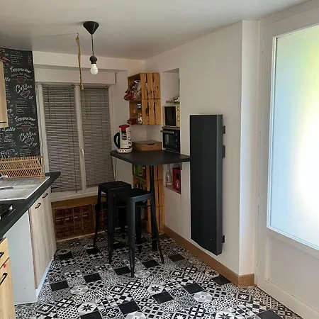 Maison 2 Saint-Jean-sur-Mayenne